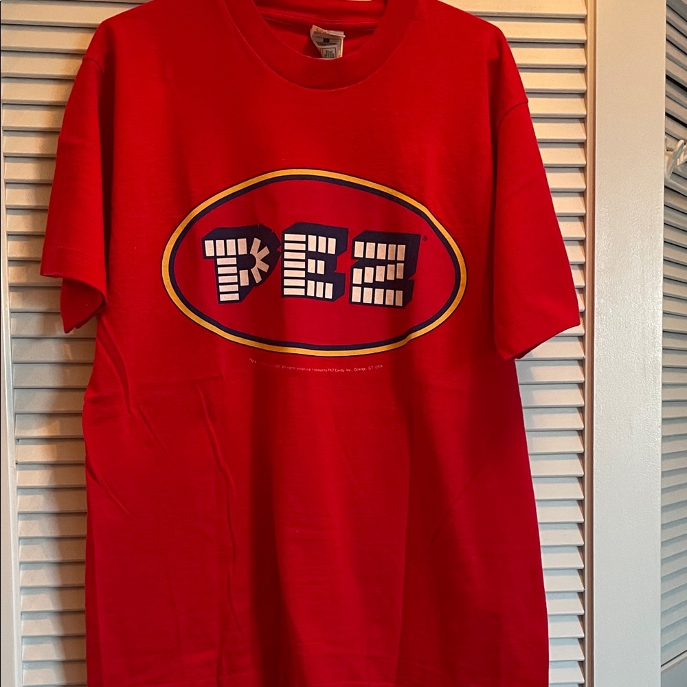 PEZ Large Red Fruit of the Loom Graphic Tee Halloween costume? NEW vintage